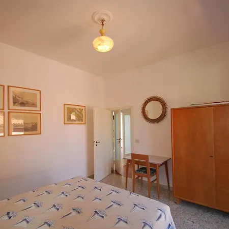 Montecristo - Fronte Mare In Posizione Unica Lejlighed *